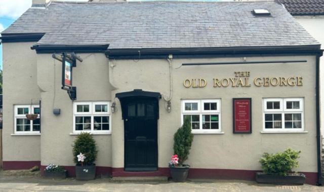 The Old Royal George Hotel Ainderby Steeple Bagian luar foto